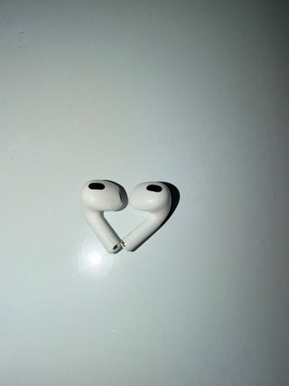 Audífonos blancos (sin estuche)