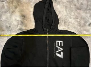 Felpa EA7 Emporio Armani Nera con Zip