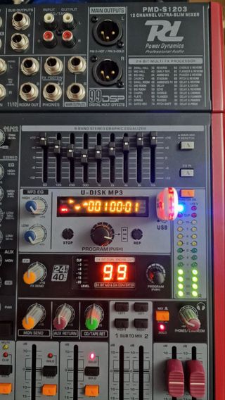 Mesa de mezclas Power Dynamics PDM-S1203