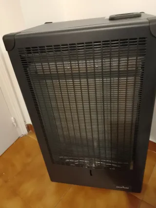 Estufa de butano Newpolcold negra