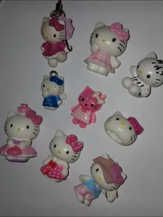Lotto 9 Mini Figure Hello Kitty
