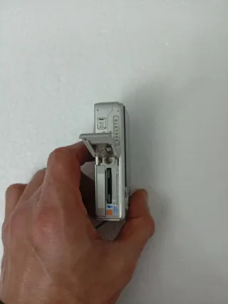 Cámara Pentax Optio S5Z Plata