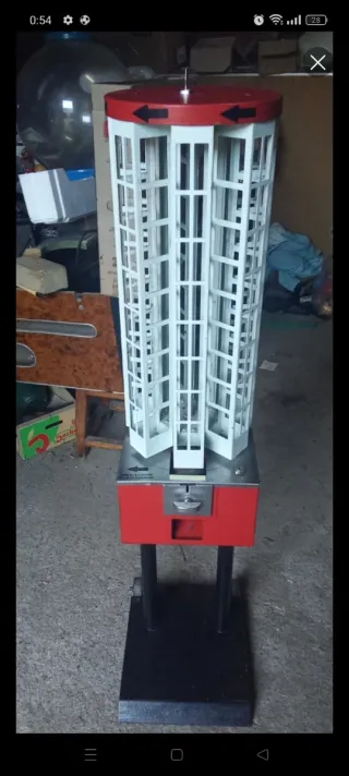 MACCHINA DISTRIBUTRICE DI BARATTOLI