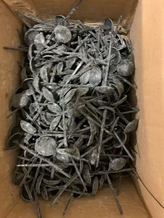 Clavos para tapicería