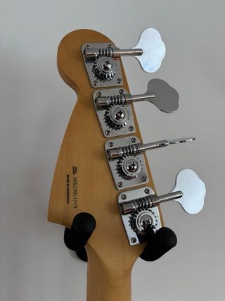 Fender Mustang Bass Player II