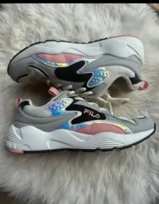 Zapatillas Fila Talla 38 Gris y Blanco