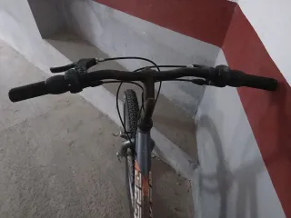 Bicicleta MTB UPRIDE Tracker aluminio