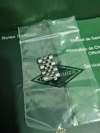 ● Caja Rolex Datejust con 4 eslabones ●
