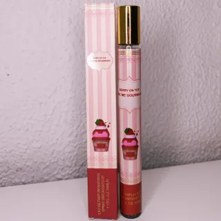 Lattafa Berry on Top Eau de Parfum 35ml