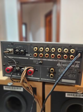 Amplificador Teac y Altavoces Mission