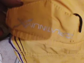 Costumi da bagno Billabong gialli e viola