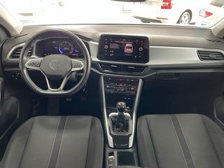 Volkswagen T-Roc 2023