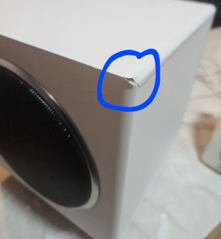 Altavoces 2.1 Logitech Blancos y Negros