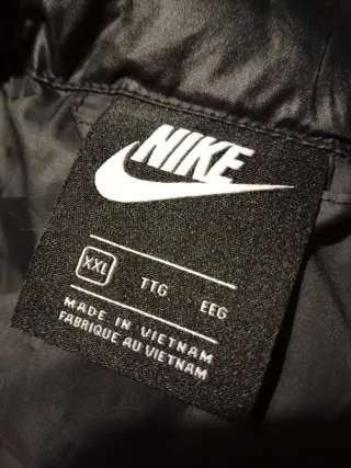 Chaqueta acolchada Nike hombre negra