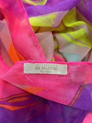 Lenço echarpe estampado multicolor