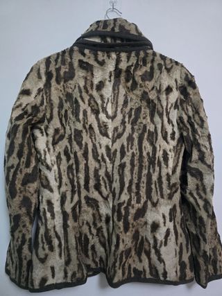 ABRIGO TALLA 40 . MARCA HONGO