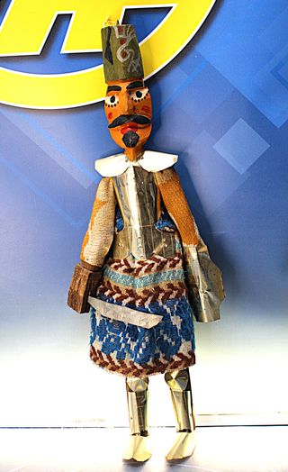 Gran marioneta Túnez, tunecina. Guerrero.