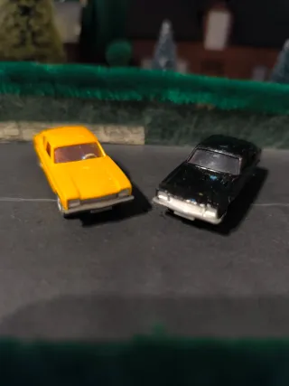 1/87 WIKING X2 FORD CAPRI