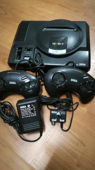 Consola Sega Mega Drive 16-Bit Negra