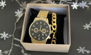 Conjunto Reloj y Pulsera Dorado
