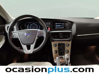 Volvo V40 Cross Country D2 Momentum 85 kW (115 CV)