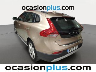 Volvo V40 Cross Country D2 Momentum 85 kW (115 CV)