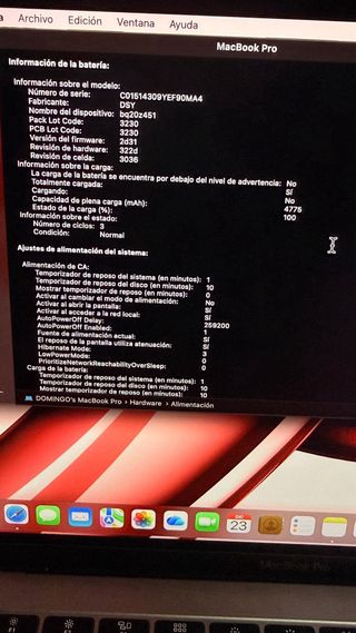 MacBook Pro 14,1 Apple