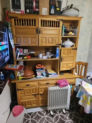 Mueble de madera estilo rústico se regala.