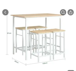 Mesa alta y 4 taburetes sin estrenar.Caja original