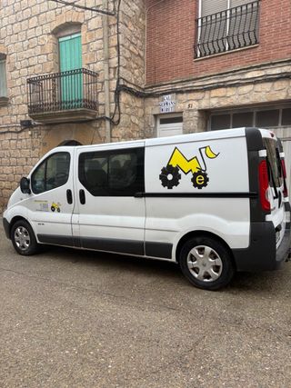 Renault Trafic 9 plazas