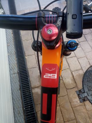 Bicicleta Enduro all mountain Intense Carbine 29"