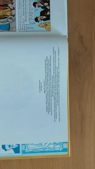 2 Tintín. Totalmente nuevos.