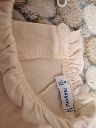 Maglietta a maniche lunghe per bambina con fiori