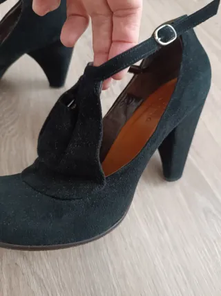 Originales zapatos de ante negro 40