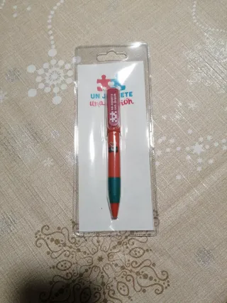 Bolígrafo solidario