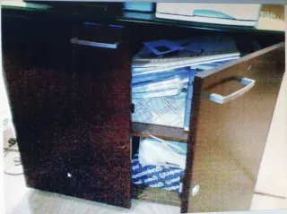 Mesa de oficina cristal y madera