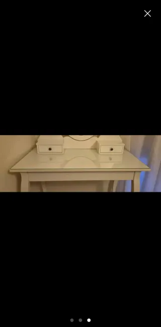 Aston Martin DB12 2025