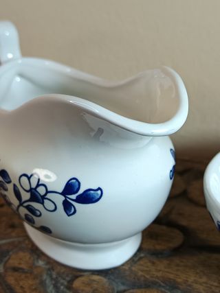 Juego de té inglés azul y blanco