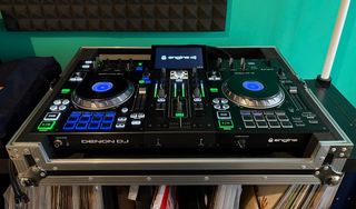 Denon DJ Prime 2 Controller