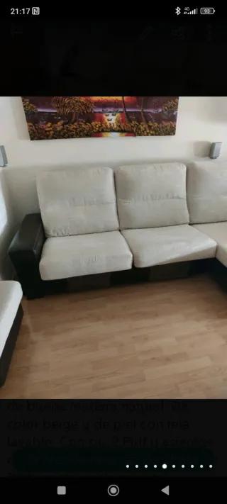 Sofá Chaise Longue Beige con 2 Puffs