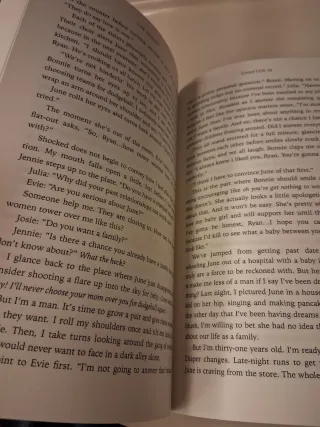 Libro The Enemy.Sarah Adams