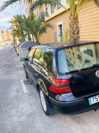 Volkswagen Golf 2001