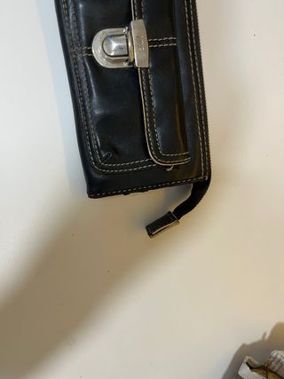 Monedero mango  de piel mujer negro