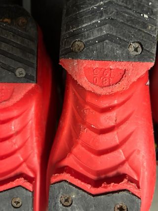 Botas de esquí Atomic rojas