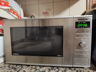 Microondas Panasonic NNGD36 Inverter + Grill 1000W