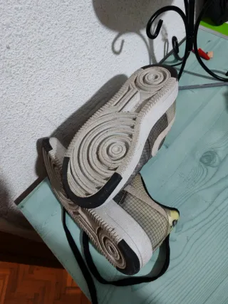 Zapatillas Nike Air Force 1 Beige/Negro