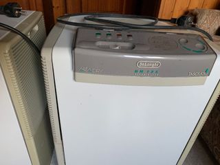 Dos Deshumidificadores Delonghi AriaDry DN125