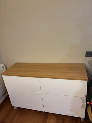 Cómoda BESTA Ikea