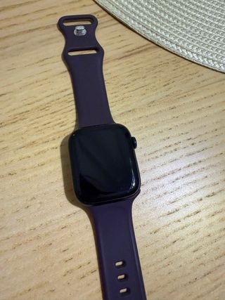 Apple Watch Series 8 45mm Morado