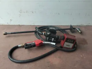 Bomba trasiego combustible con contador
